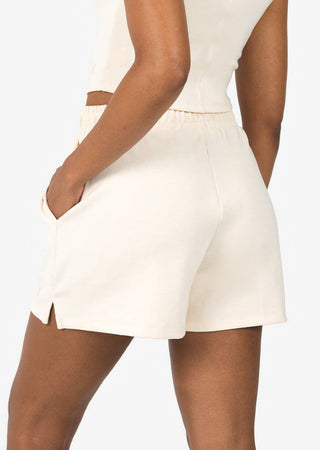 L'COUTURE Shorts All-Around Lounge Short Eggnog