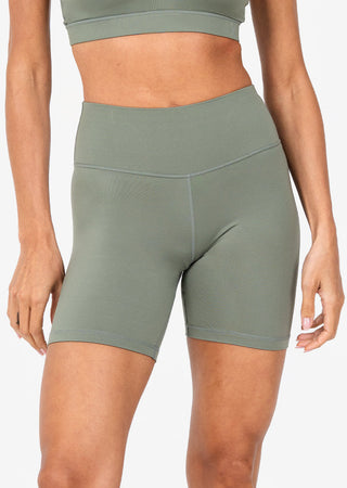 L'COUTURE Shorts Elevate Touch Cycle Shorts Khaki