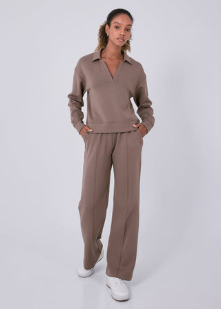 Women's Straight Leg Short Length Pants Walnut