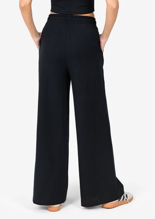 Women's Wide Leg Trouser Short Length Black