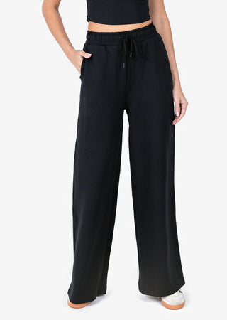 Women's Wide Leg Trouser Short Length Black