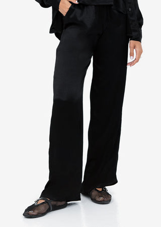 LC Embody Plisse Trouser Shiny Black