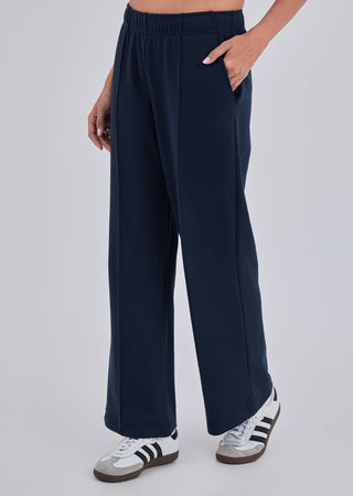 Women's Straight Leg Short Length Pants Dark Navy