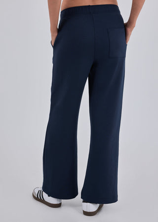 Women's Straight Leg Short Length Pants Dark Navy