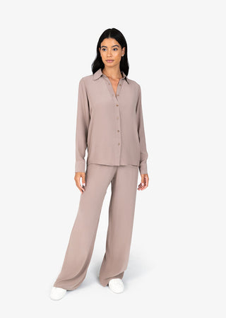 L'COUTURE Shirts Embody Plisse Shirt Taupe